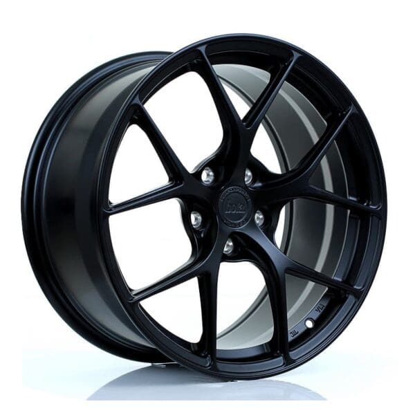 BOLA (FORGED) FP2 18x9 ET43 5H cb76