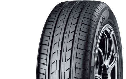 YOKOHAMA BLUEARTH-ES ES32 175/65 R14 82T