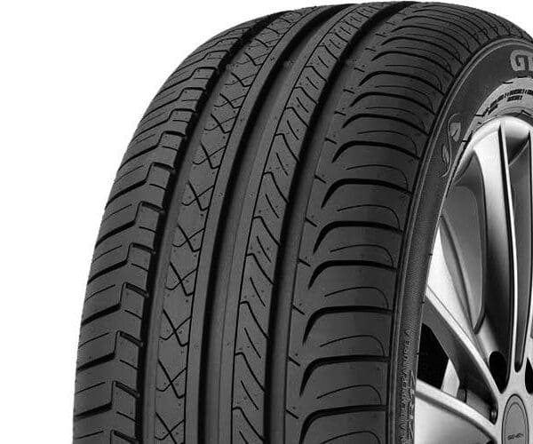 GT RADIAL CHAMPIRO FE1 205/65 R15 94V
